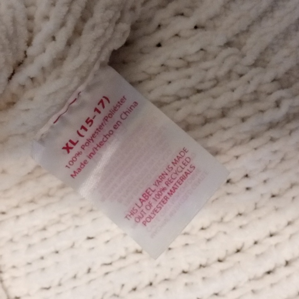 Sweater - Picture 5 of 6